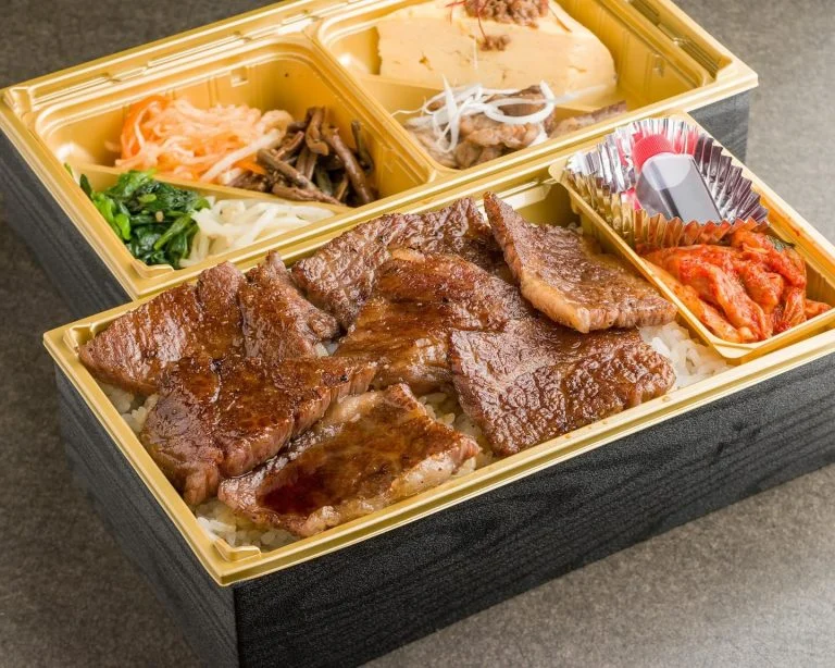 【新橋×和牛×焼肉弁当】新橋で人気の和牛焼肉弁当!/야키니쿠/yakiniku/烤肉/yakiniku near me