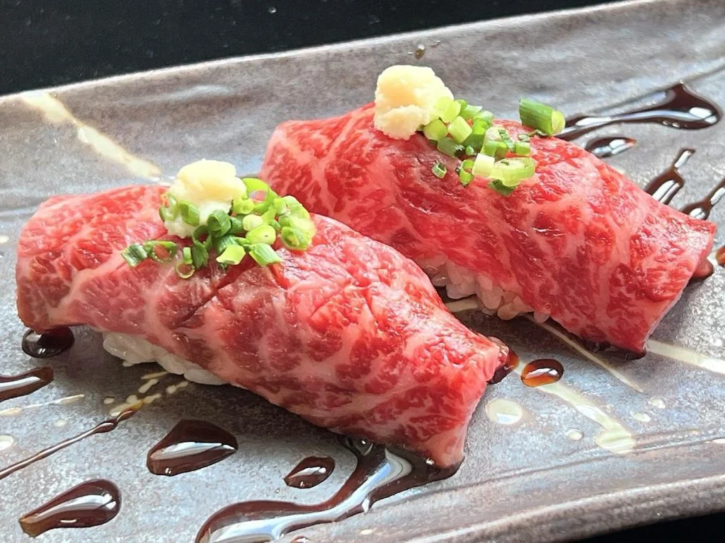 【新橋×和牛×寿司】生黒毛和牛の握り寿司/야키니쿠/yakiniku/烤肉/yakiniku near me